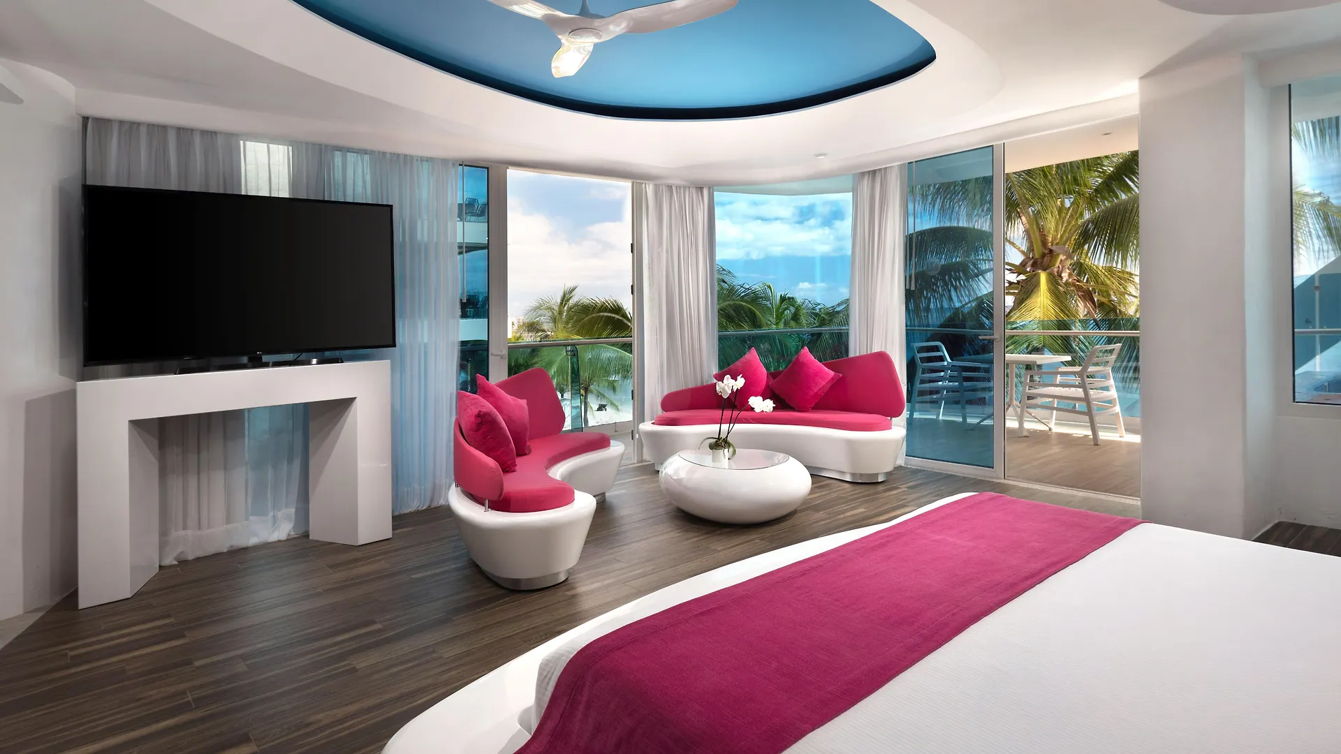 We Uniq Hotel El Carmen Adults Only Playa del Carmen